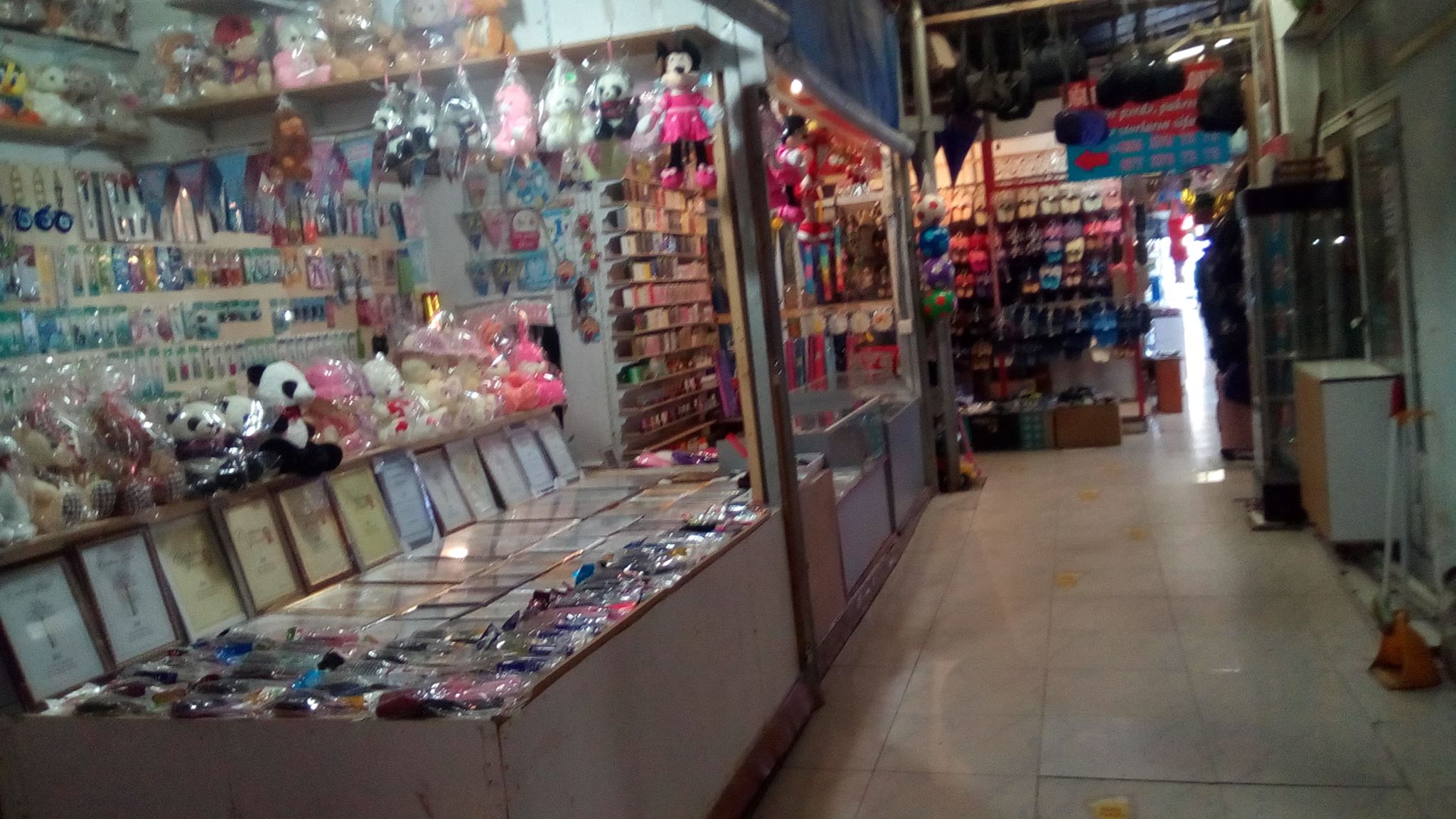 Məşhur bazar sökülür? -FOTOLAR