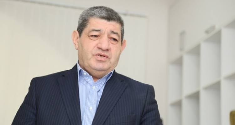 Vaxtilə AXCP və Müsavatda olub, sonra onlardan üz döndərən deputatlar - SİYAHI