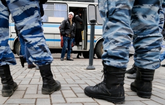 Moskvada həmyerlilərimizin bazarlarında polis reydləri - "İçəri girmirlər, girəcəkdə yoxlamalar aparırlar"