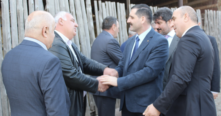 Türkiyənin səfiri axıskalı türklərin yaşadığı kənddə - FOTOLAR