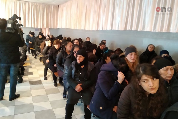 Gözəl Bayramlı azadlığa buraxıldı - FOTO
