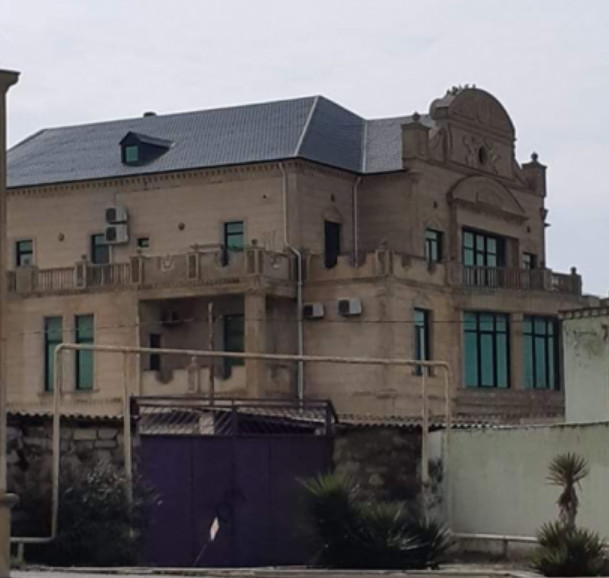 Zeynəb Xanlarovanın möhtəşəm villası – Fotolar