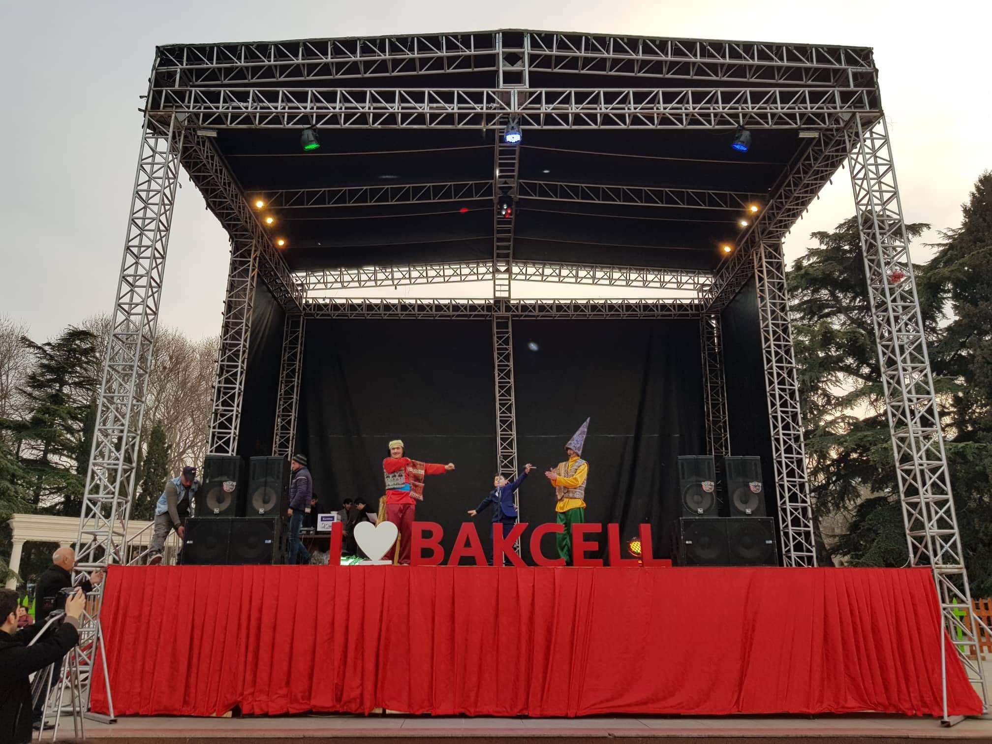 Bakcell Gəncə şəhərində təşkil edilmiş Novruz şəhərciyinin baş sponsoru olub