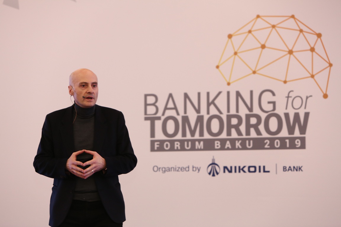 “NIKOIL Bank” beynəlxalq nüfuzlu bankirlərin iştirakı ilə “Sabahın Bankçılığı” forumu keçirdi