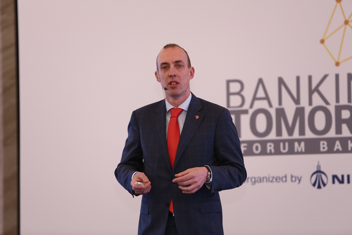 “NIKOIL Bank” beynəlxalq nüfuzlu bankirlərin iştirakı ilə “Sabahın Bankçılığı” forumu keçirdi