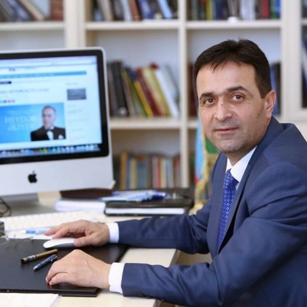 Baş redaktorun qardaşına YAP-da vəzifə verildi — FOTO
