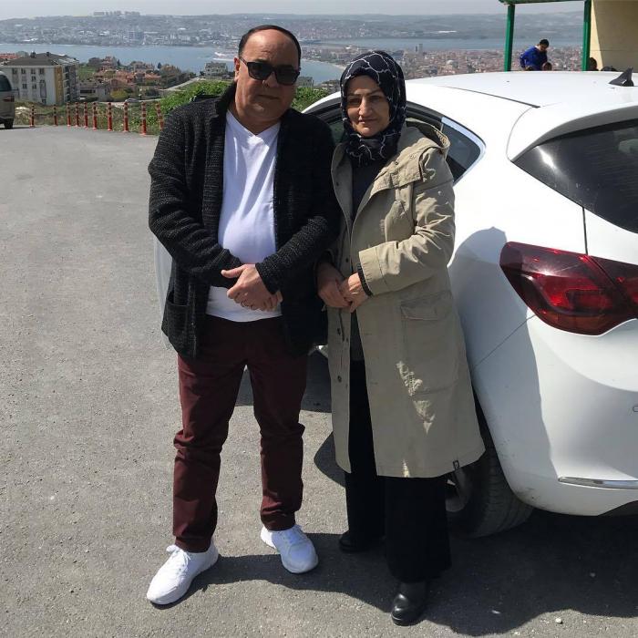 Röyanın boşanan atası və anası bir arada - Foto