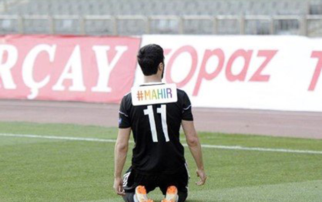 Mahir atasının soyadını formasından sildi - Foto