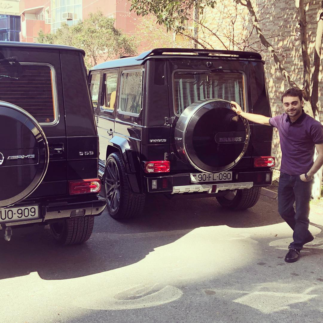 Biznesmen övladlarının lüks həyatı: Milyonluq avtomobillər, bahalı istirahət - FOTO