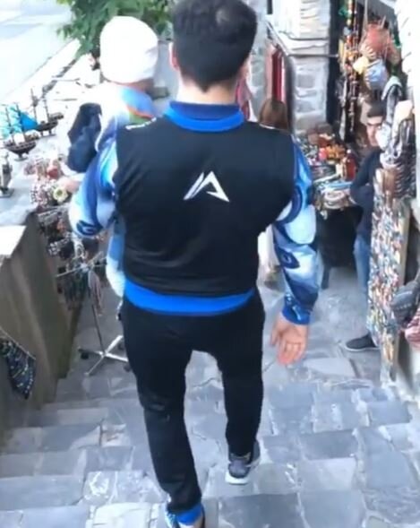 Bu da Abbasın 8 aylıq oğlu - FOTOLAR