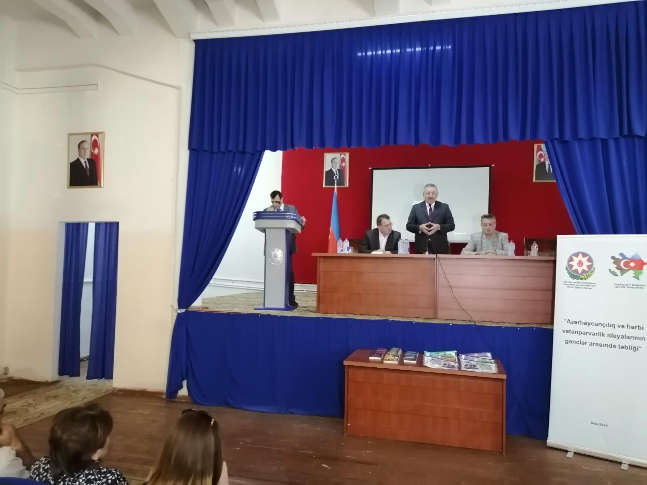 “Azərbaycançılıq və hərbi vətənpərvərlik ideyalarının gənclər arasında təbliği” layihəsi çərçivəsində növbəti tədbir keçirilib