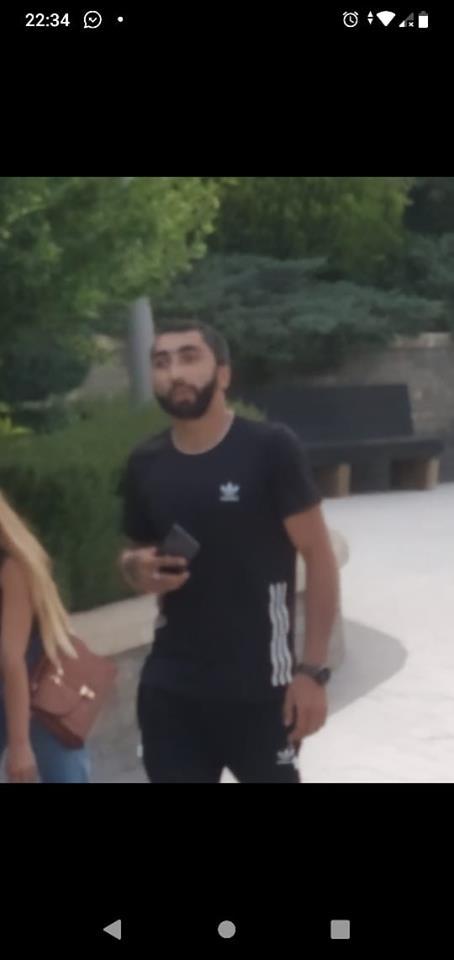 Jurnalistin övladını it dişlədi