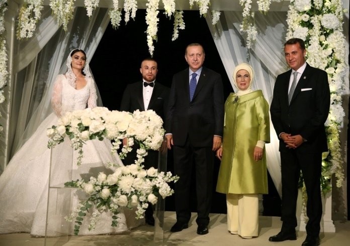 Ərdoğanın nikah şahidi olduğu cütlük boşandı – Səbəbi… VİDEO