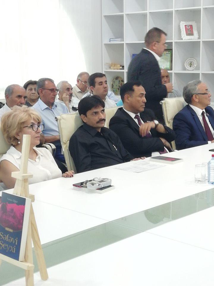 Yunus Oğuzun “Səfəvi Şeyxi” romanı təqdim olundu – Ədəbiyyat İnstitutunda/FOTOLAR