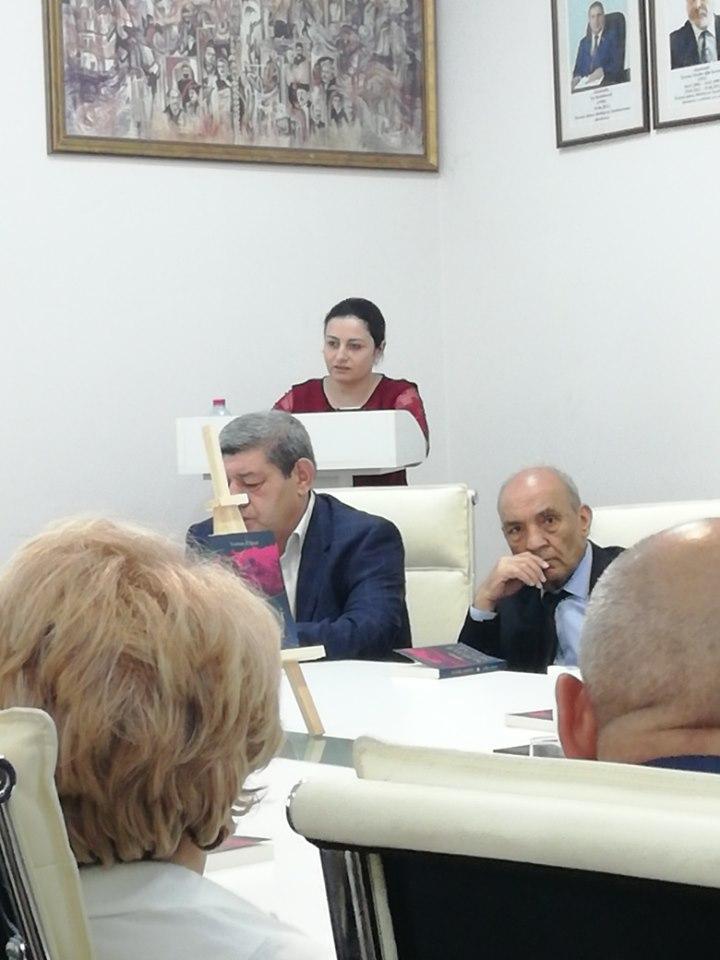 Yunus Oğuzun “Səfəvi Şeyxi” romanı təqdim olundu – Ədəbiyyat İnstitutunda/FOTOLAR