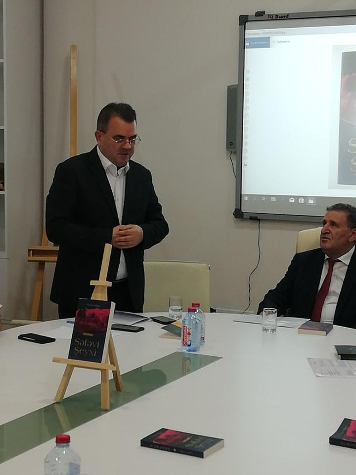 Yunus Oğuzun “Səfəvi Şeyxi” romanı təqdim olundu – Ədəbiyyat İnstitutunda/FOTOLAR