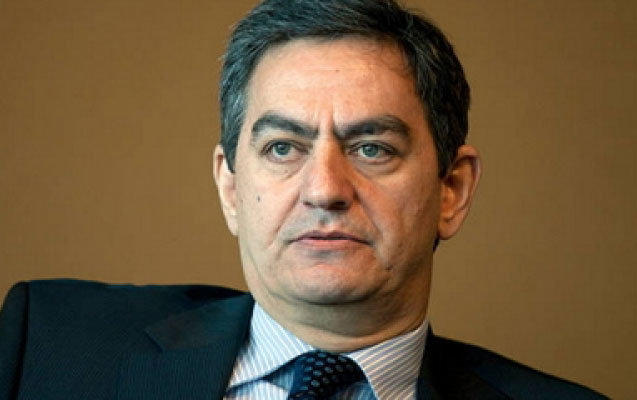 Sərsəri nağılın siyasət cırtdanları: beyinləri çirkabda yumaq istəyirlər