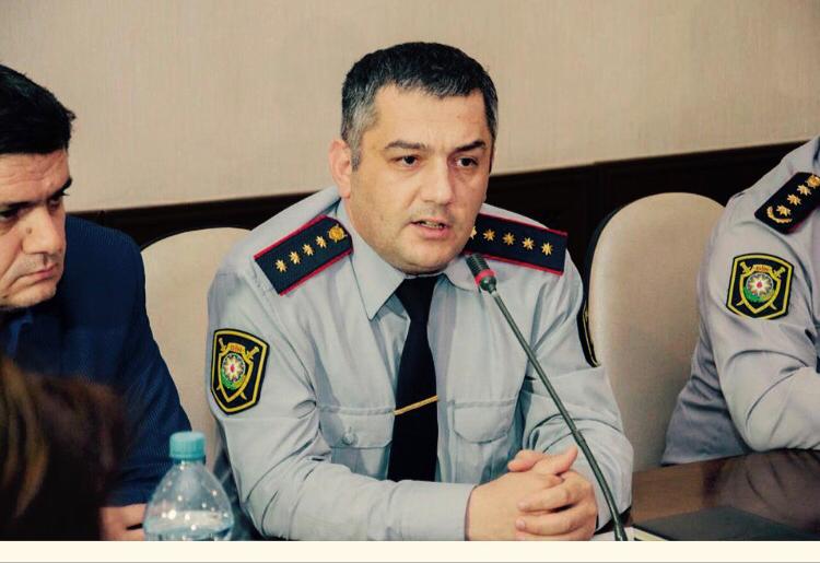 Polislər azərbaycanlı qızlarla küçədə gəzən xarici kişiləri niyə saxlayır? - FAKT ƏSASINDA ARAŞDIRMA