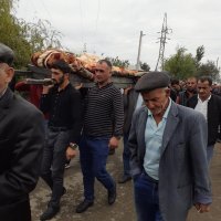 Cəmi 2 ay əvvəl evlənmişdilər -ailənin 5 üzvü dəfn olundu + FOTOLAR