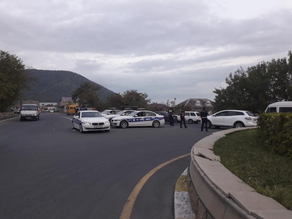 Yol polisi reyd keçirib, 40 sürücü barəsində protokol tərtib olunub