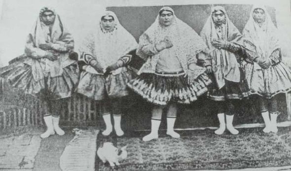 Nasirəddin şah Qacarın “bığlı arvadları”, əslində, kimlər idi? - ARAŞDIRMA