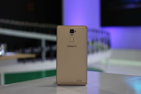 Ən çox satılan smartfonların TOP 5-liyi