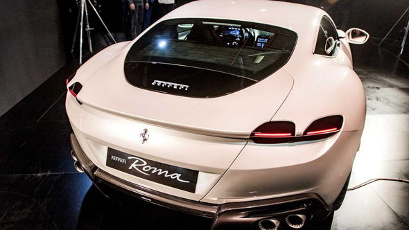 “Ferrari Roma”: yeni quruluş ilə tarixi dizaynın kəsişməsində - FOTO