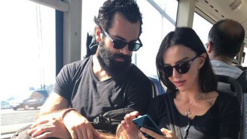 Məşhur aktrisa özündən 20 yaş kiçik sevgilisi ilə evlənir - FOTO