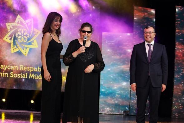 Əlilliyi olan şəxslərin Bədii Yaradıcılıq Baxış-müsabiqəsi qaliblərinin Qala konserti olub - FOTO