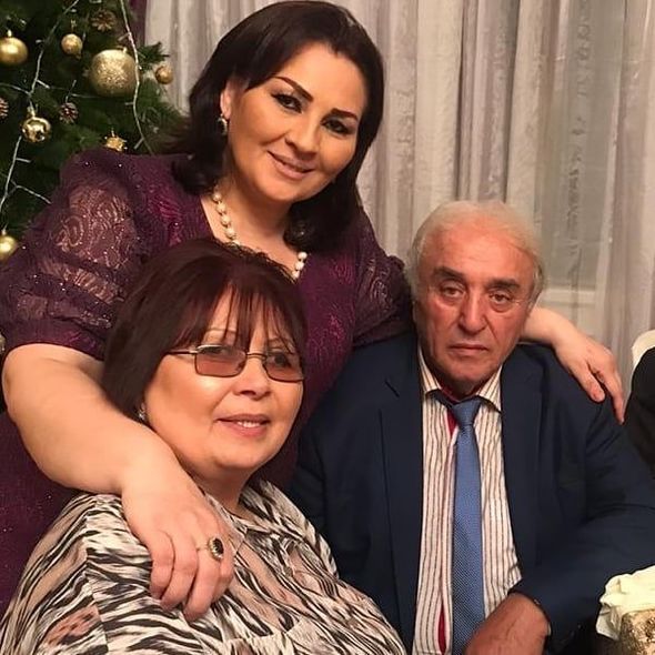 Aybəniz qızının nişanlanmasından danışdı: “Oğlanla danışmadım, ayıbdır” - VİDEO