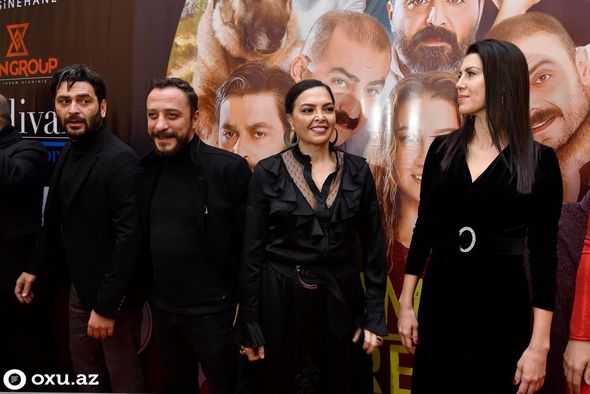 Türkiyəli ulduzlar Bakıda: “Babam azərbaycanlıdır” - FOTO
