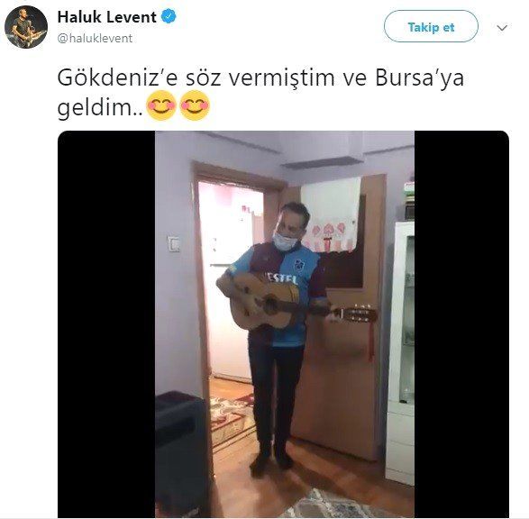 Məşhur müğənni xəstə azyaşlıya evində konsert verdi - VİDEO