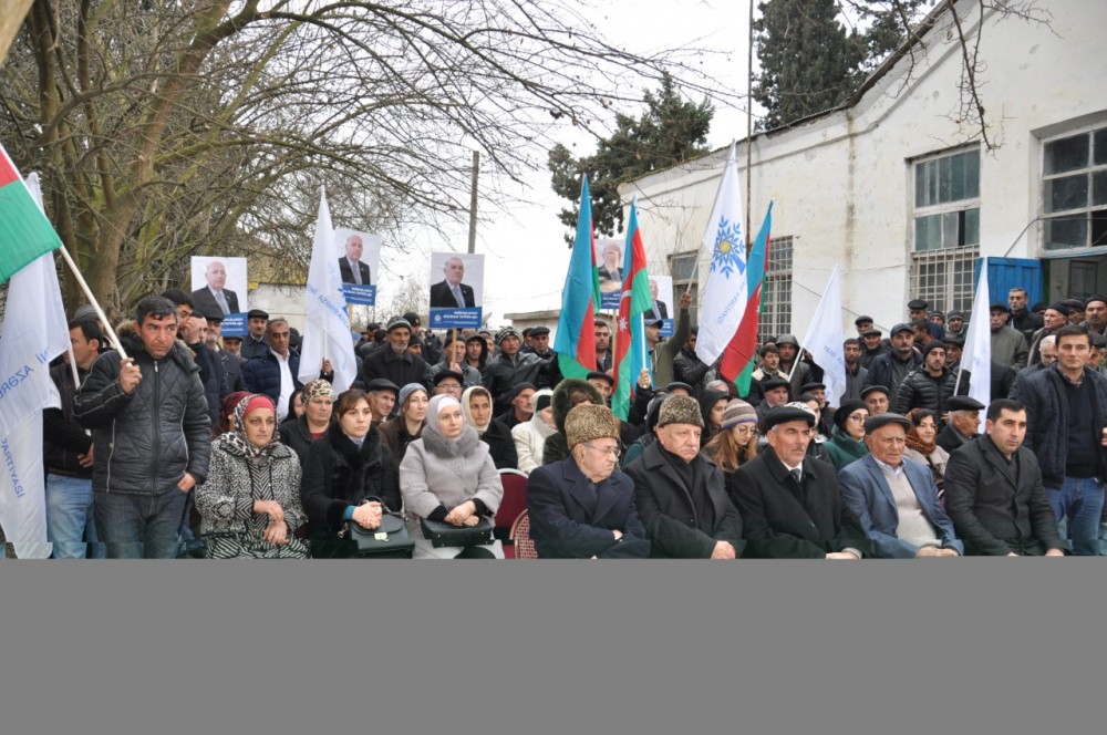 Saatlılar yenə də Əhliman Əmiraslanova səs verəcəklər- FOTO