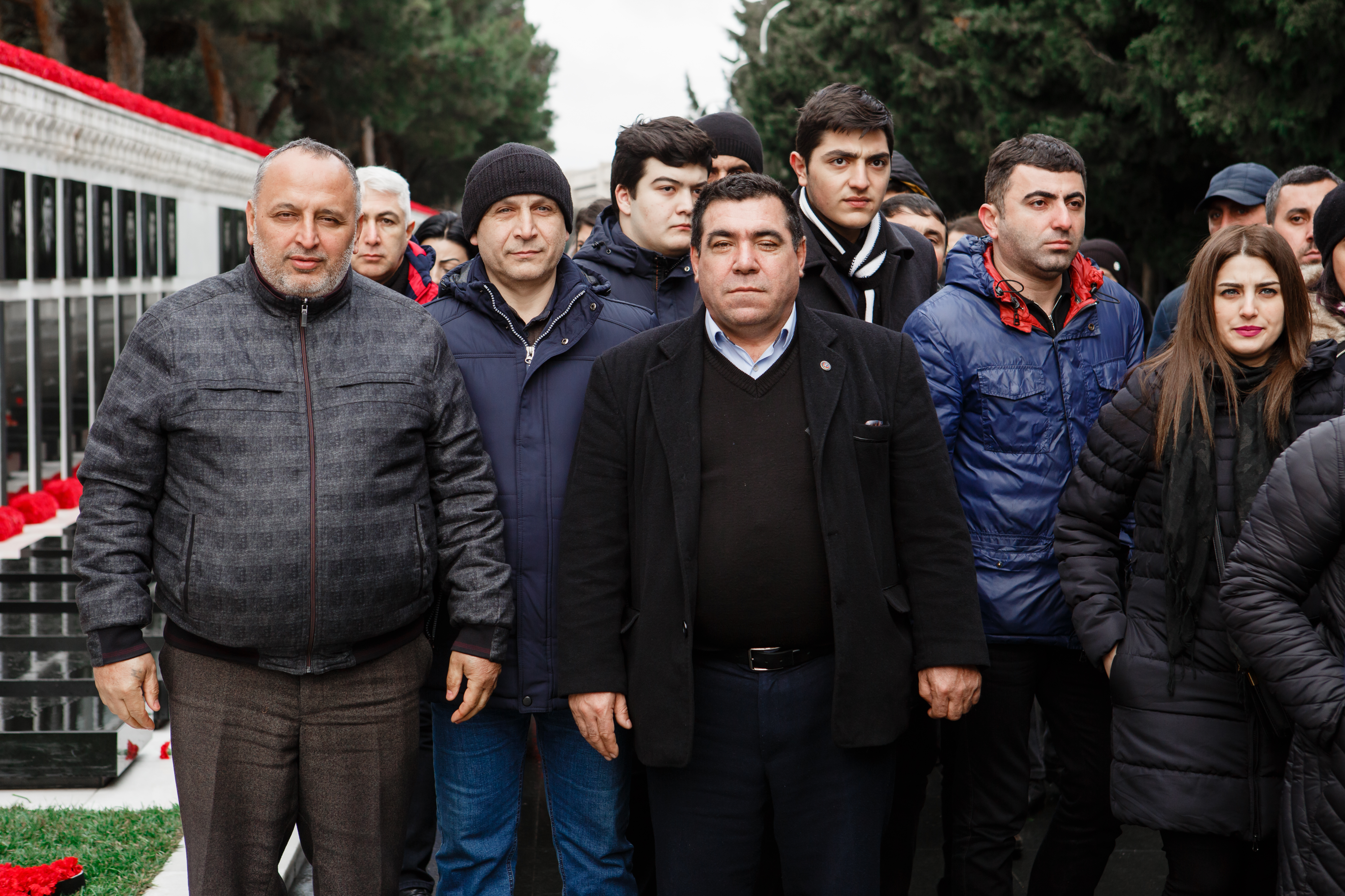 Xaliq Hüseynov qərargah üzvləri ilə Şəhidlər Xiyabanını ziyarət etdi - FOTO - VİDEO