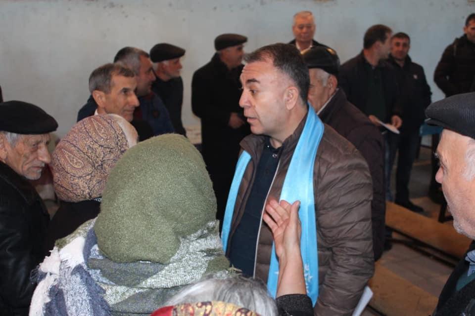 Şabran və Siyəzən seçiciləri Sadiq Qurbanovu seçir - FOTOLAR