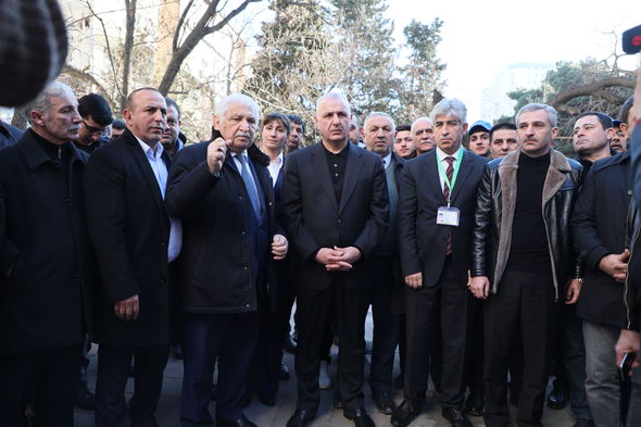 Yasamal sakinləri Ülvi Quliyevin xidmətlərini yüksək qiymətləndirir - FOTO/VİDEO