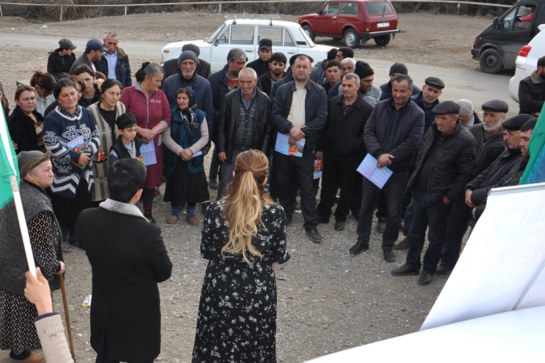 Ağstafanın gənc xanım namizədi üç kənddə görüşlər keçirdi - FOTOLAR