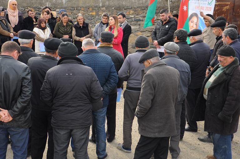 Ağstafanın gənc xanım namizədi üç kənddə görüşlər keçirdi - FOTOLAR
