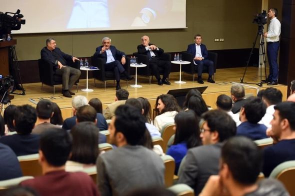 SOCAR-da Gənclər Gününə həsr olunmuş görüş keçirildi - Fotolar