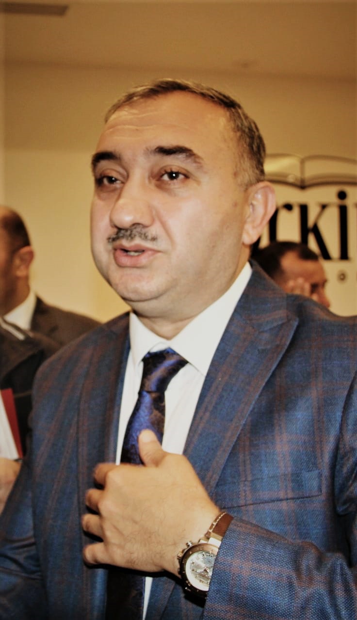 Adıgözəl Məmmədovdan dələduz YAP-çı namizədlə bağlı etiraz