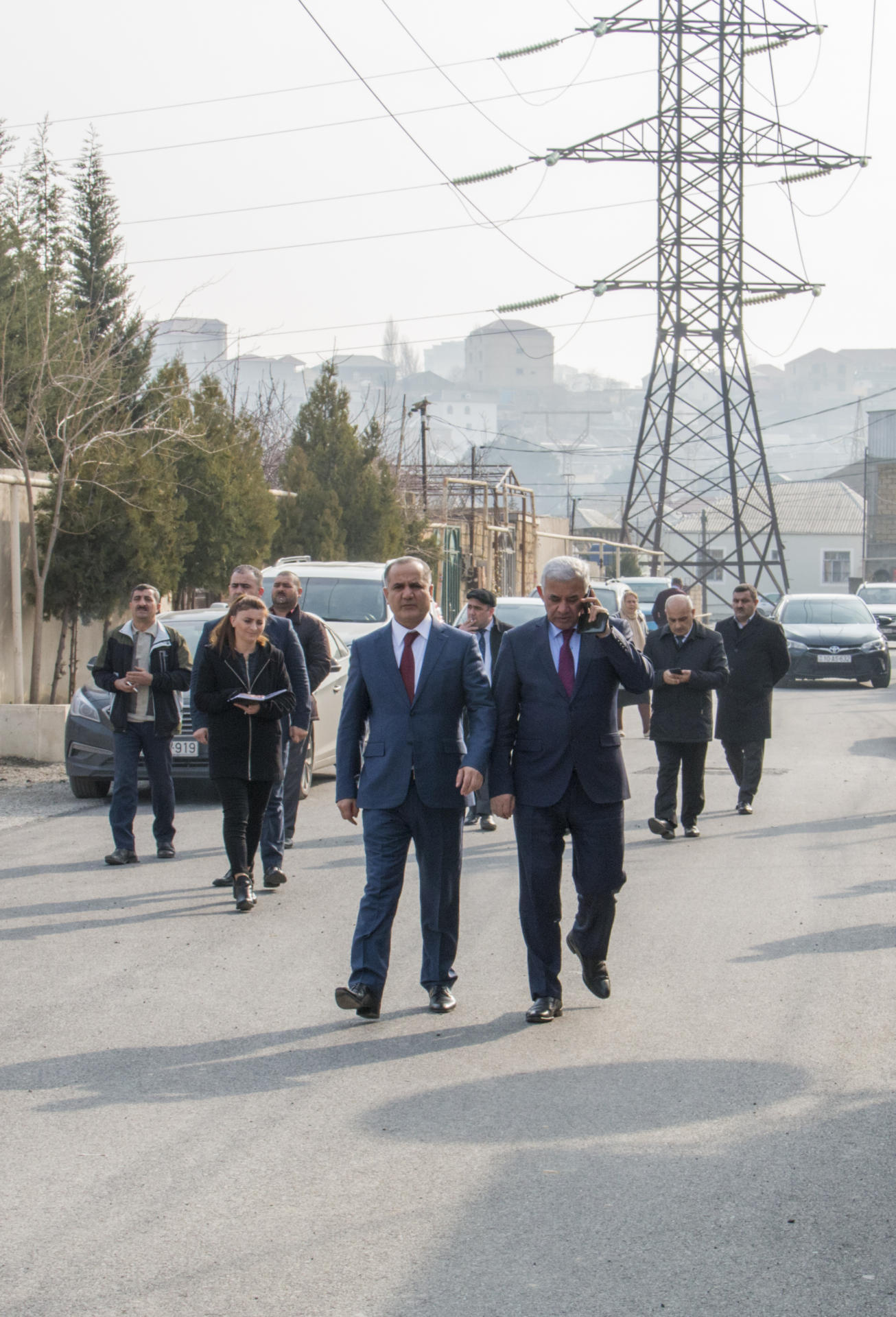 Kamaləddin Qafarov seçicilərlə görüşüb, Binəqədi gənclərini təbrik edib - FOTO