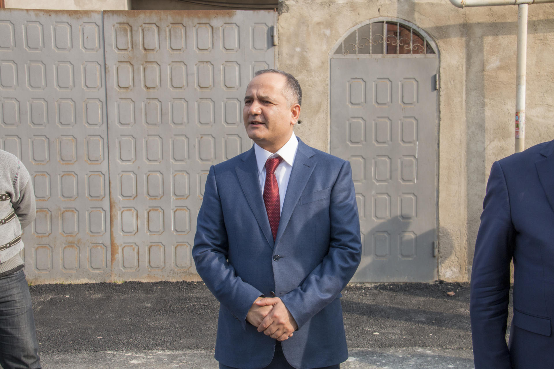 Kamaləddin Qafarov seçicilərlə görüşüb, Binəqədi gənclərini təbrik edib - FOTO