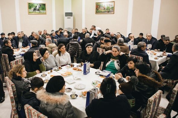 Seçicilər Ülvi Quliyevi izdihamla qarşıladı - FOTO