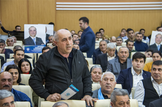 Kamaləddin Qafarovun sakinlərlə görüşləri davam edir – Fotolar