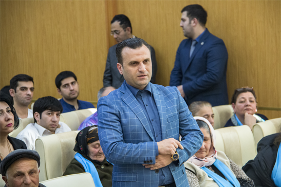 Kamaləddin Qafarovun sakinlərlə görüşləri davam edir – Fotolar