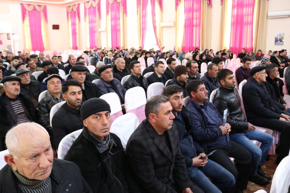 Fəzail Ağamalının seçicilərlə görüşləri uğurla davam edir - FOTO