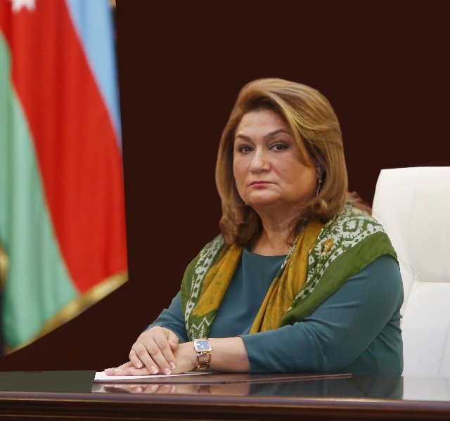 Milli Məclisin xanım deputatları — YENİ SİYAHI