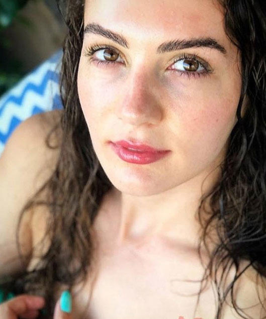 Məşhurların makiyajsız halları - FOTO