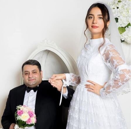 Kəmalə Piriyevanın toy fotosu yayıldı — ÖZÜ DƏ GÖRÜN KİMİNLƏ?!