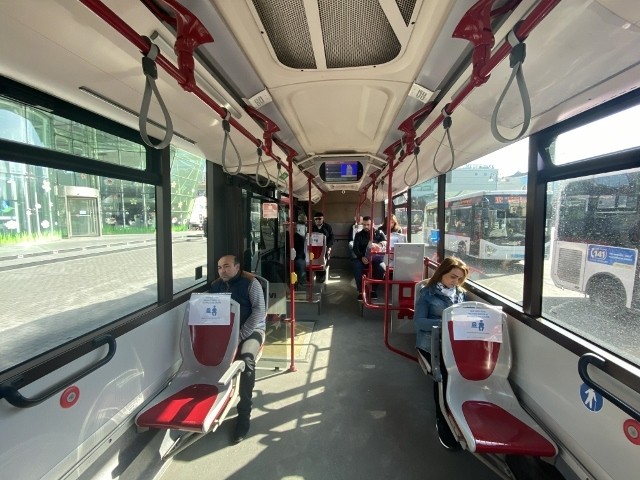 "BakuBus" avtobuslarında sosial məsafənin gözlənilməsi qaydaları tətbiq edilib